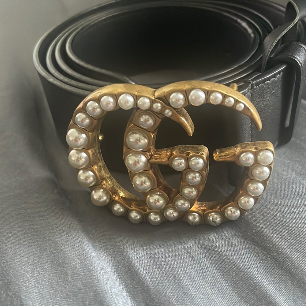 Authentic Pearl studded Gucci belt